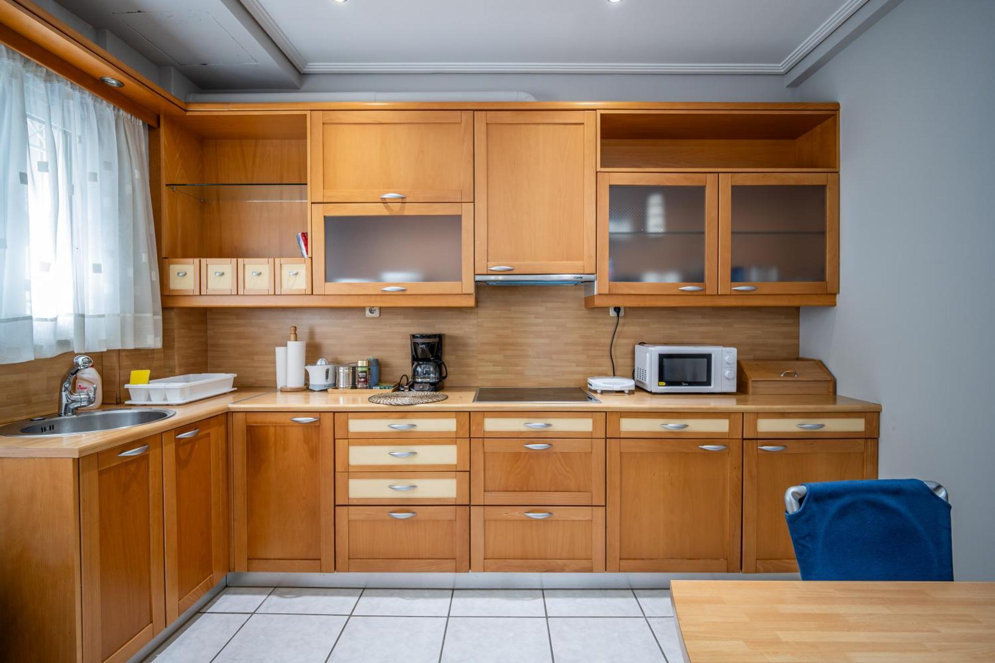 Angel , Luxury 2Bd Apartment Next To The Beach Афины Экстерьер фото